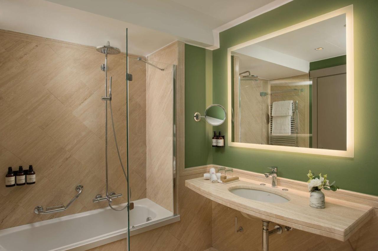 Nh Touring Hotel