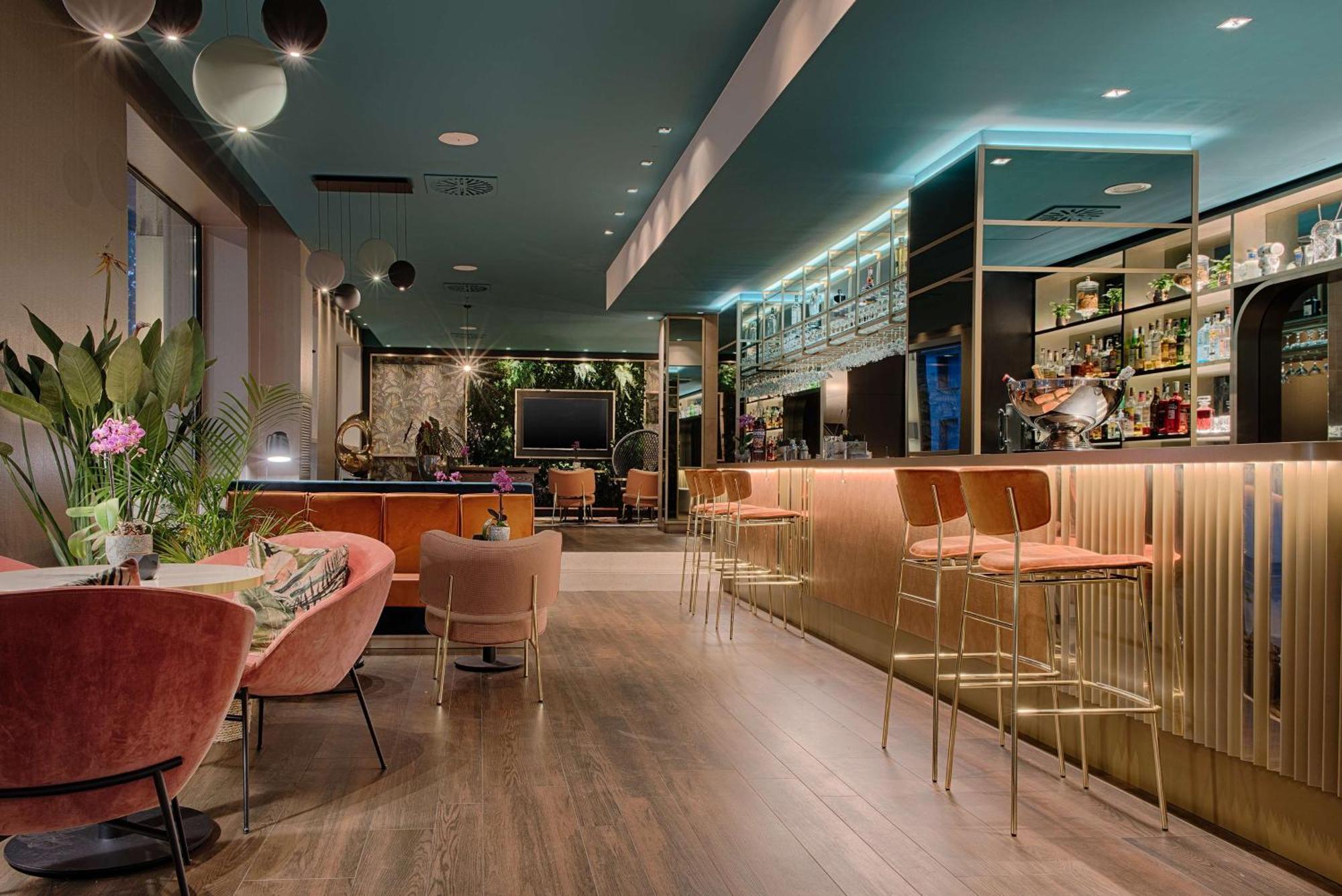 Nh Touring Hotel